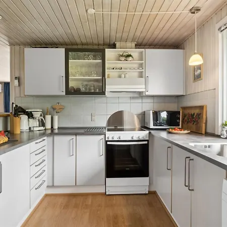 Blomma - 300m From The Sea By Interhome Dom wakacyjny