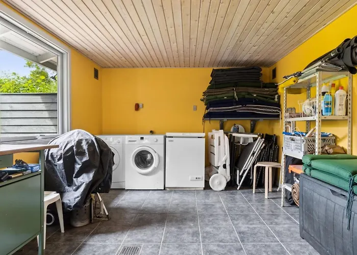 Blomma - 300m From The Sea By Interhome * Humble